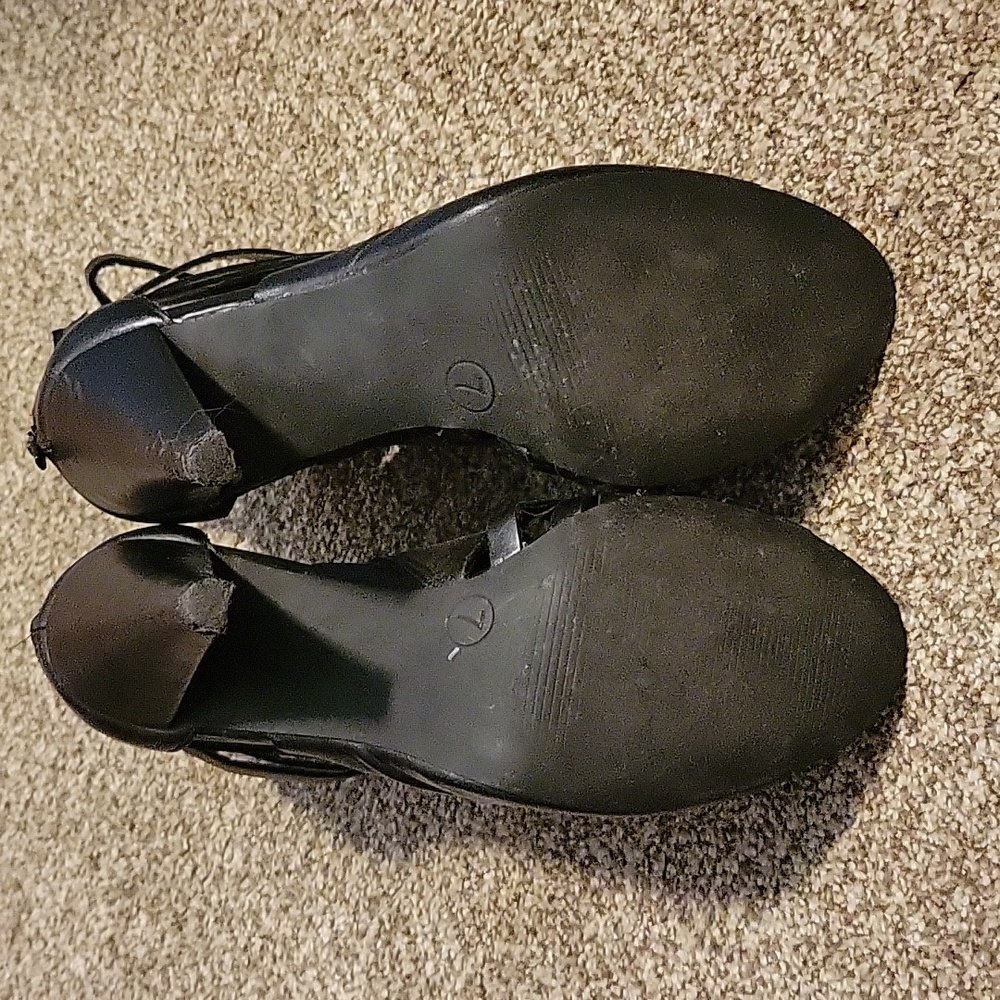 Mossimo Heels - image 4